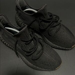 Men's Yeezy Cinders